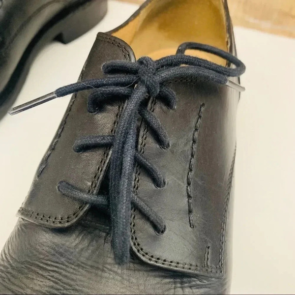 Frye Oliver Oxford in Black - Picture 9 of 9